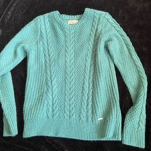 Hollister Cable knit sweater
